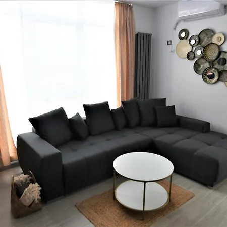 Alezzi Luxury Apartament *