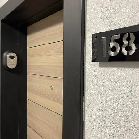 Alezzi Luxury Apartament Apartment