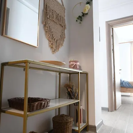 Alezzi Luxury Apartament Navodari